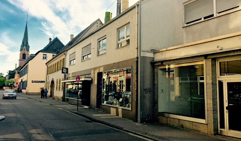 Grundstück Schillerstraße 4 vor dem Abriss...