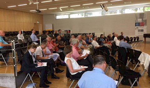 Die gut besuchte Tagung in der Aula der Gottlieb-Daimler-Schule in Sindelfingen