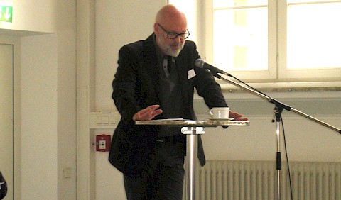 Christian Böhm bei seinem Statement
