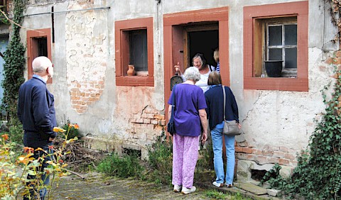 Geheimnisse im Gartenhaus