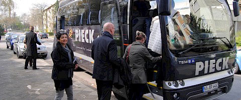 Der wendige Wohnbus bringt alle bis vor die (Projekt-) Haustür