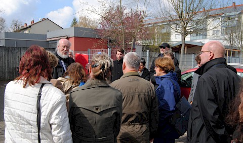 Alfred Böhmer, Geschäftsführer der GWEO Speyer erläutert die Quartiersmensa