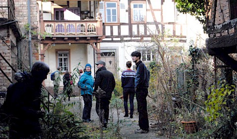Grundstücksbesichtigung mit Interessentengruppe