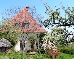 Klosterhof Frühling