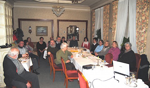 22 interessierte Vereinsmitglieder kamen ins Hotel Fortuna nach Stockach