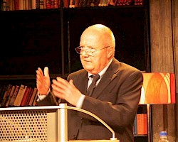 Portrait Dr. Albrecht Göschel