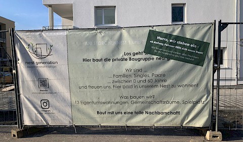 Auch das Bauschild hat bald ausgedient..